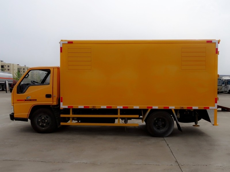 江鈴小型應(yīng)急發(fā)電車、電源車
