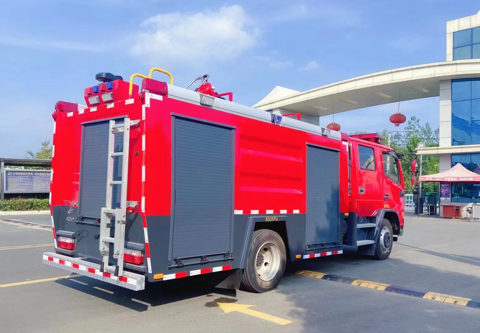 東風(fēng)5噸水罐消防車