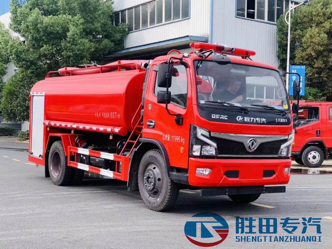 7噸單排大多利卡消防灑水車